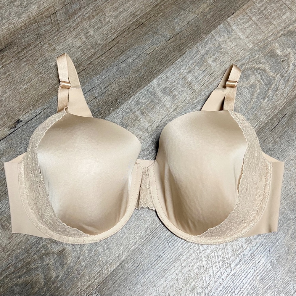 Soma Beige Lace Trim Bra